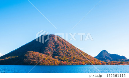 榛名山・榛名湖・榛名富士・榛名旭岳（秋） 132361113