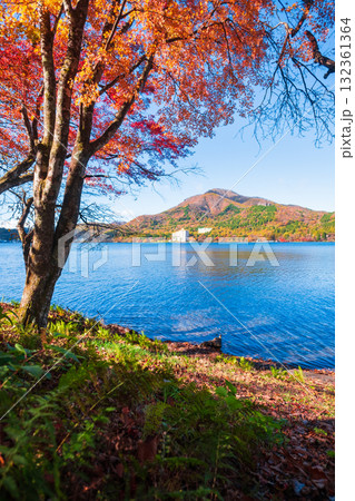 榛名山・榛名湖・掃部ヶ岳(秋) 榛名山・榛名湖・掃部ヶ岳(秋) 132361364