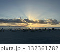 夕暮れ 132361782