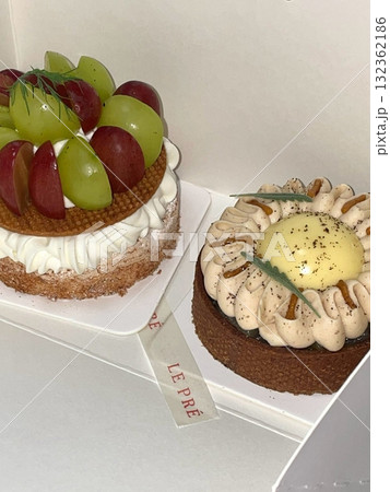 A delicious, fluffy cake with layers of rich flavor, perfect for any occasion. Often topped with frosting or fresh fruits, it's a sweet treat that brings joy to every bite. 132362186