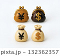 ￥マークと＄マークの入った、がま口財布と袋のアイコンセット 132362357