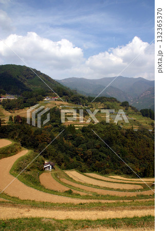 高千穂・日向秋元地区の棚田 132365370