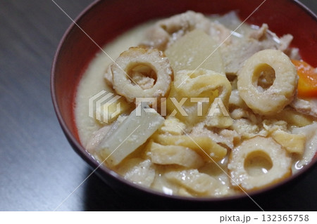 おいしい粕汁 132365758