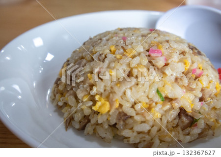 美味しい喜多方ラーメンと半チャーハン 美味しい喜多方ラーメンと半チャーハン 132367627