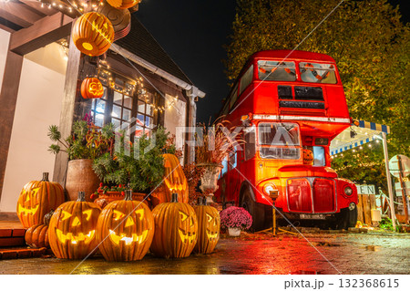 修善寺　虹の郷　ハロウィン　ライトアップ　秋 132368615