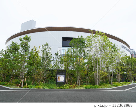 円形のアリーナ会場｜青海 132368969