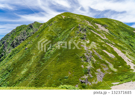 小兎岳から見る兎岳　南アルプス聖岳と兎岳登山 132371685