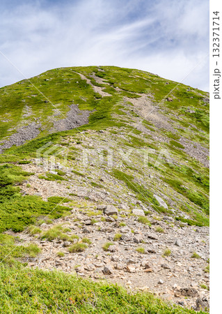 百間洞下降点から見る中盛丸山 南アルプス聖岳と兎岳登山 百間洞下降点から見る中盛丸山 南アルプス聖岳と兎岳登山 132371714