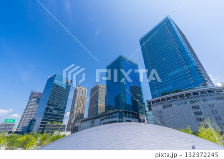 大阪北区梅田周辺の高層ビル群 大阪北区梅田周辺の高層ビル群 132372245