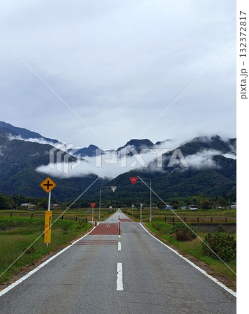 山と道 山と道 132372817