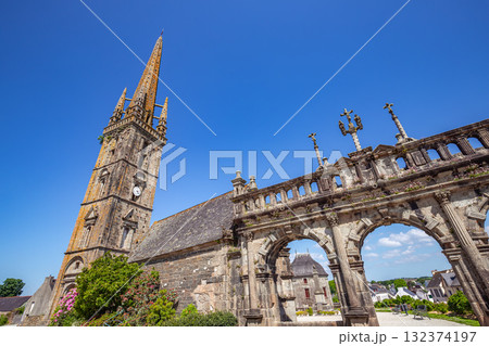 Parish close church of Sizun, finistere, brittany, france 132374197