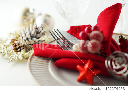 クリスマス・テーブルコーディネート・イメージ クリスマス・テーブルコーディネート・イメージ 132376028