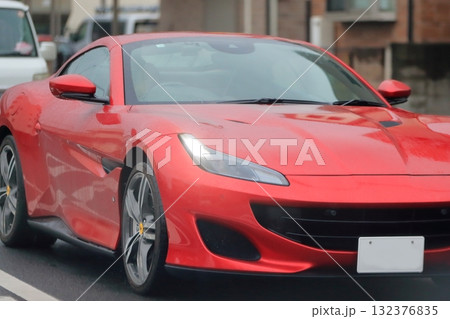 イタリア製のスポーツカー イタリア製のスポーツカー 132376835