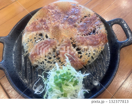 だんご 餃子 団子 132377813