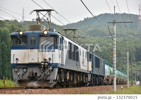中央西線を行くEF64電気機関車1036号機 中央西線を行くEF64電気機関車1036号機 132378015
