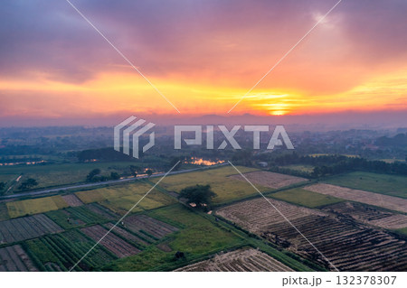 Golden Rice Fields at Sunset Harvest Season 132378307