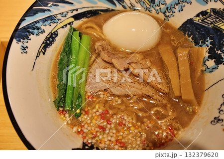 豊洲市場のマグロラーメン 132379620