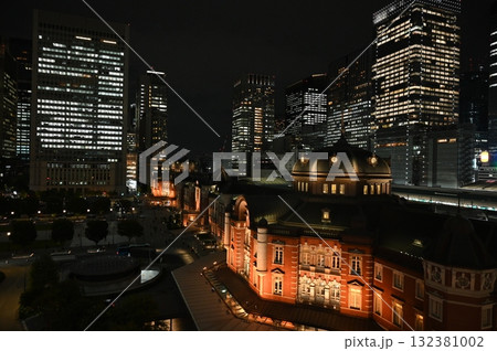 KITTEから撮った東京駅の夜景 132381002