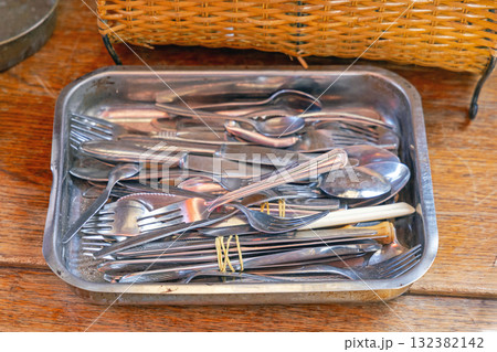 Tableware in Tray 132382142