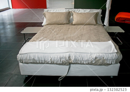 Large bedroom interior 132382523