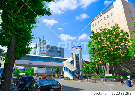 【大阪府】6月・休日に大阪港駅から海遊館まで歩いて観光 132388298