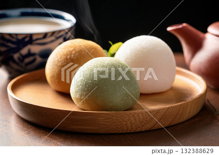 手作りの和菓子 132388629
