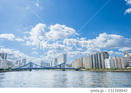 「東京都」深川付近の隅田川の風景　江東区 132388642