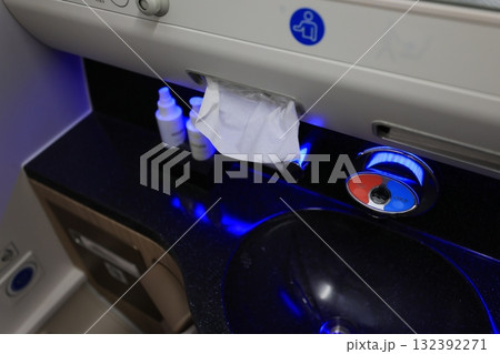 便所 手洗い 手水所 132392271