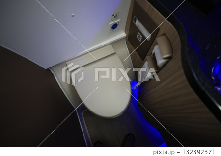 便所 手洗い 手水所 132392371