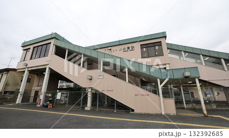 京王電鉄の京王相模原線、JR横浜線の橋本駅の出入口（JR南口）でエスカレーターが設置 132392685