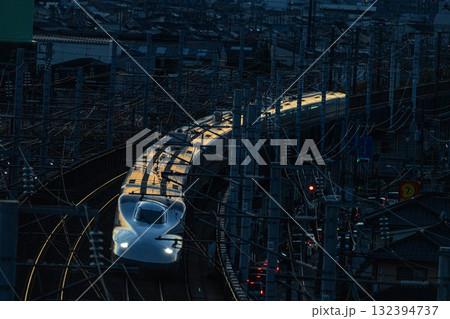 東京駅行き新幹線のぞみ 冬の夕暮れの宍甘遊園地から見た風景9 岡山県岡山市東区 東京駅行き新幹線のぞみ 冬の夕暮れの宍甘遊園地から見た風景9 岡山県岡山市東区 132394737
