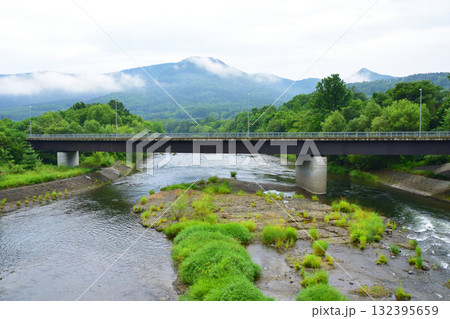 JR北海道石北本線遠軽駅から白滝駅間の風景(2023年夏) 132395659