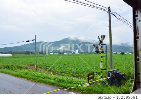 JR北海道石北本線遠軽駅から白滝駅間の風景(2023年夏) JR北海道石北本線遠軽駅から白滝駅間の風景(2023年夏) 132395661