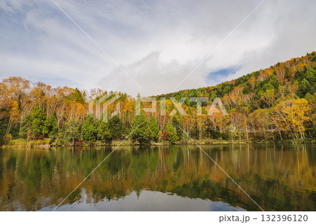 志賀高原・木戸池 132396120