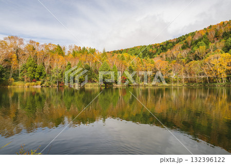 志賀高原・木戸池 132396122