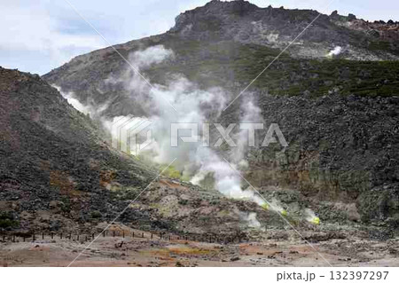 川湯硫黄山の景色 川湯硫黄山の景色 132397297
