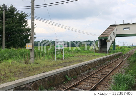 JR北海道石北本線中愛別駅から伊香牛駅間の風景(2023年夏) 132397400