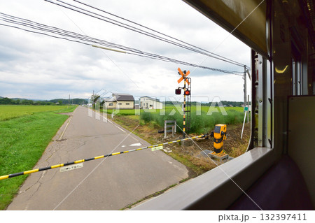 JR北海道石北本線中愛別駅から伊香牛駅間の風景(2023年夏) 132397411
