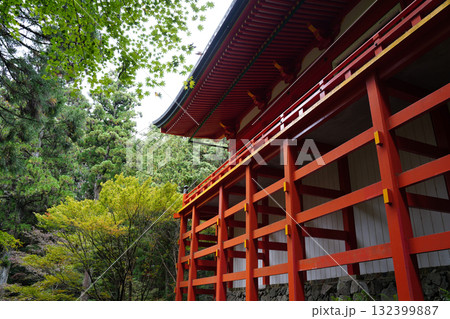 比叡山延暦寺横川の朱塗りの建物 比叡山延暦寺横川の朱塗りの建物 132399887