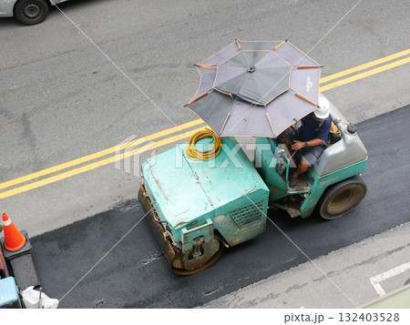 建築 建設 工事 132403528