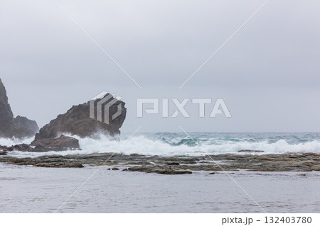 大しけのかえる島 大しけのかえる島 132403780