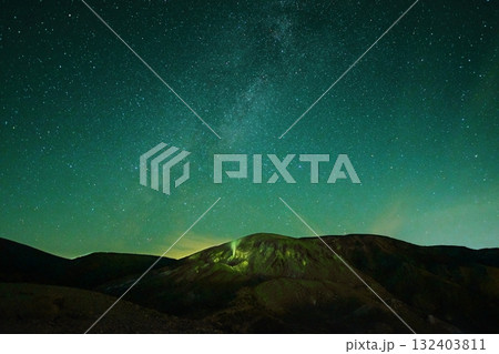 磐梯吾妻スカイライン　浄土平の星空 132403811