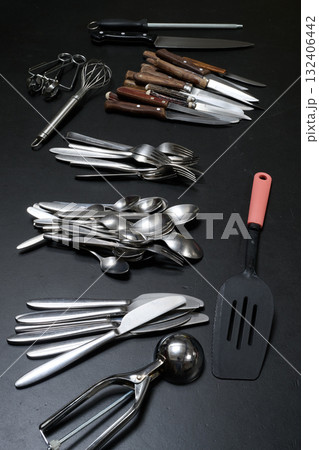 large set of knives, forks, spoons large set of knives, forks, spoons 132406442