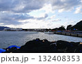 お正月休みの静かな漁港の風景 132408353