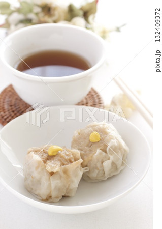 点心料理のシュウマイと中国茶 点心料理のシュウマイと中国茶 132409372