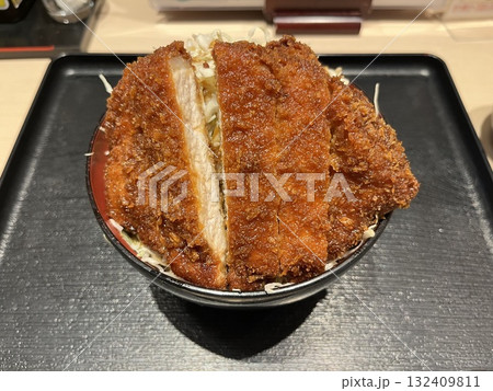 長野県の名物である駒ヶ根ソースかつ丼 長野県の名物である駒ヶ根ソースかつ丼 132409811