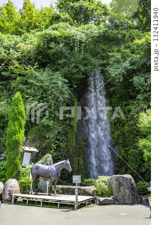 高千穂　トンネルの駅　天孫降臨の滝　宮崎県高千穂町 132411940