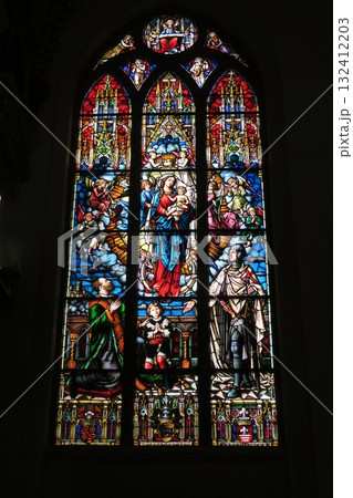 リーガ大聖堂のステンドグラス リーガ大聖堂のステンドグラス 132412203