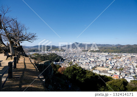 兵庫県洲本市_洲本城跡から北西側風景3_2025年1月 132414171