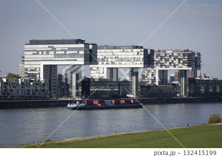 business center Kranhaus in Cologne business center Kranhaus in Cologne 132415199